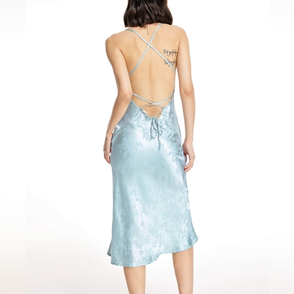 Cider blue floral pattern midi dress - Picture 2 of 7